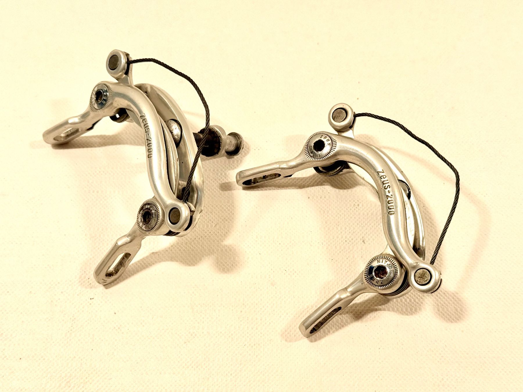 Ersatzteile: ZEUS 2000 Center Pull Brakes Bremsen Set V+H – Gebraucht aus Luzern von bikeandbeltcom 1