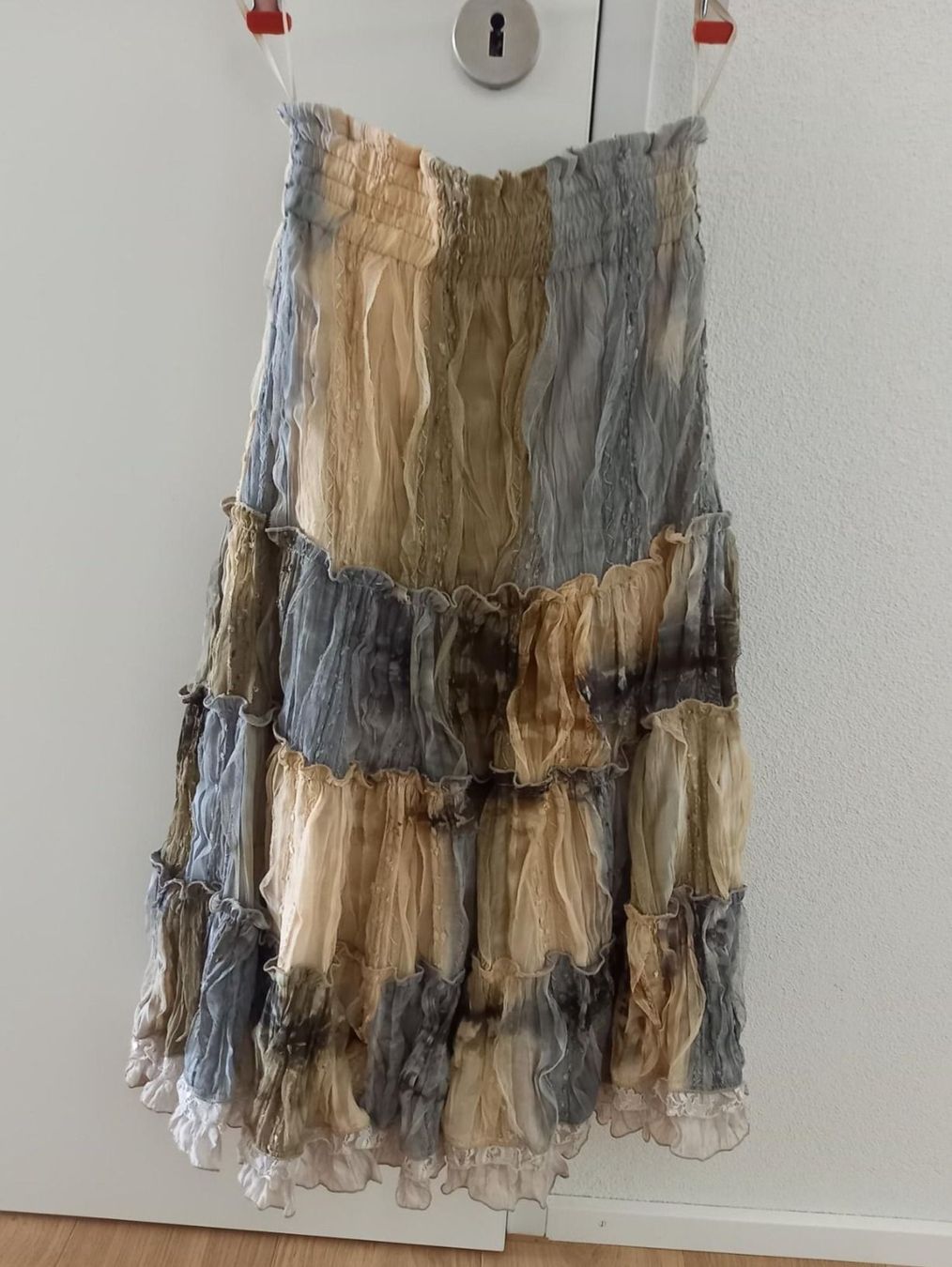 Vestiti & Gonne: Rock – Usato da Kaltbrunn venduto da Koschka75 1