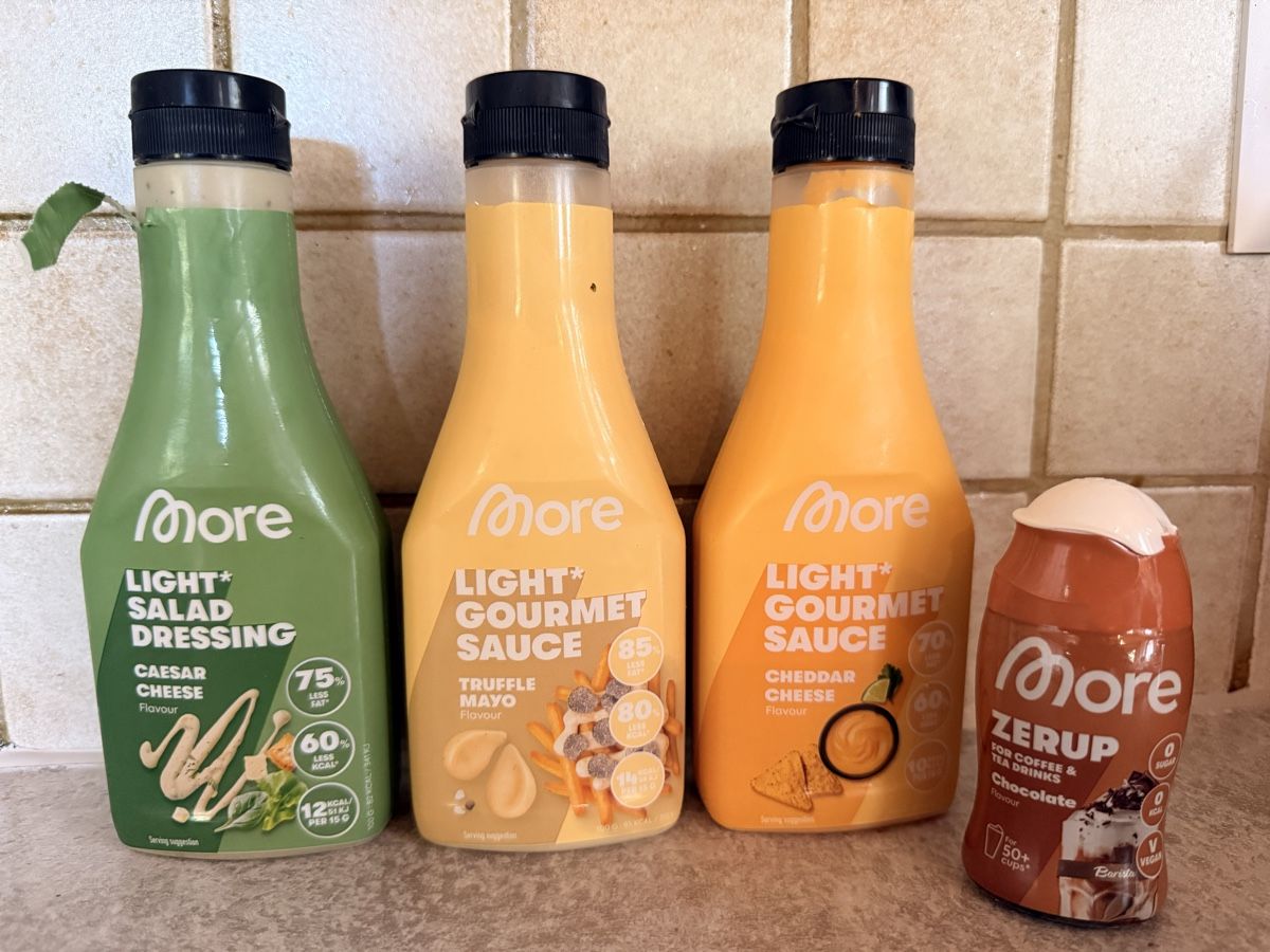 More Nutrition Aliments & Spécialités: More Light Sauce Trüffel Majo, Cheddar, Caesar, Zerup Chocol – D'occasion à Samnaun-Compatsch par obe_8hyy