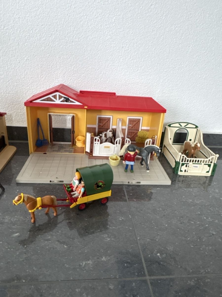 Playmobil Giocattoli: Reiterhof Playmobil-Set – Usato da Ettiswil venduto da Zemp86 1