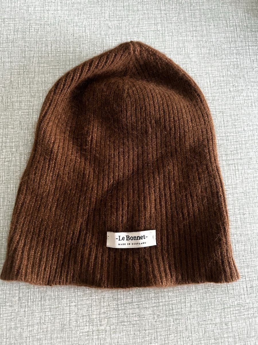 Copricapi, berretti & cappellini: Beanie Le Bonnet – Usato da Winterthur venduto da Sunshineandrain