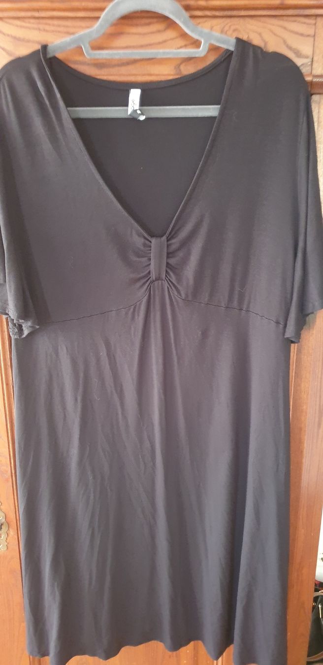 Robes: Sommerkleid  – Neuf (Voir description) à Clarens par fur_bxq2
