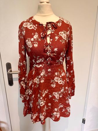 Chloe & Katie Sommerkleid Gr. M mit Blumenmuster