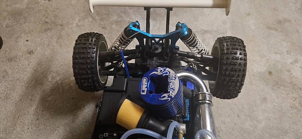 RC Kits de montage: Tamiya TRF 801X 1/8 – D'occasion à Pratval par Jeep_brz 1