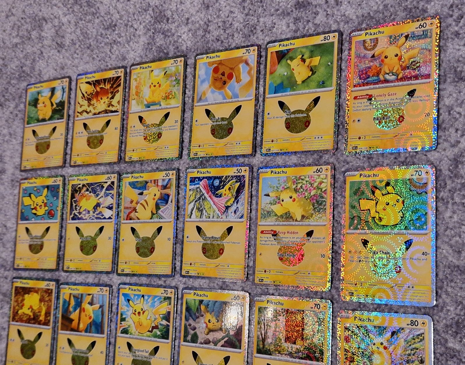 Pokémon Carte collezionabili: All 30 Pikachu 30th eng – Nuovo (secondo la descrizione) da Giubiasco venduto da MrGru1992 4