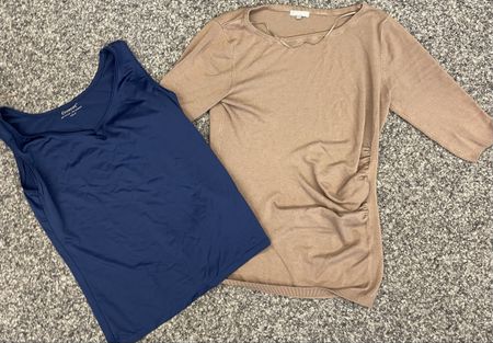 Top/Shirt Set: Dunkelblaues Top und Beiges Shirt, M
