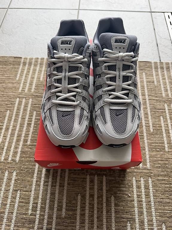 Nike Chaussures hommes: Nike P-6000 Gr. 40.5 – Neuf (Voir description) à Wangen ZH par alexia022 1