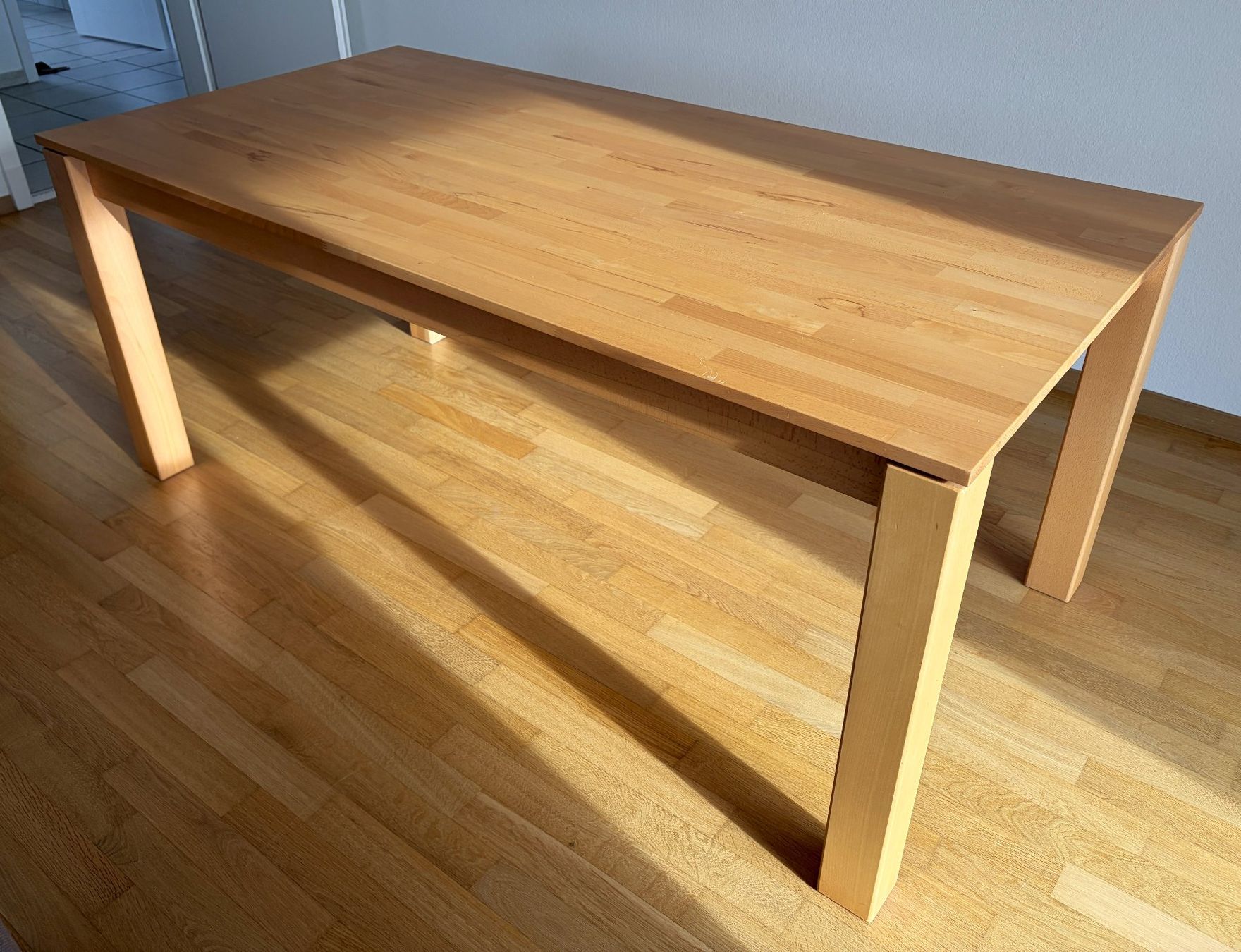 Micasa Tische: Holztisch / Esstisch 180x90 – Gebraucht aus Zollikofen von KeAm