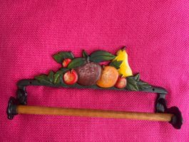 Küchenrollenhalter aus Gusseisen