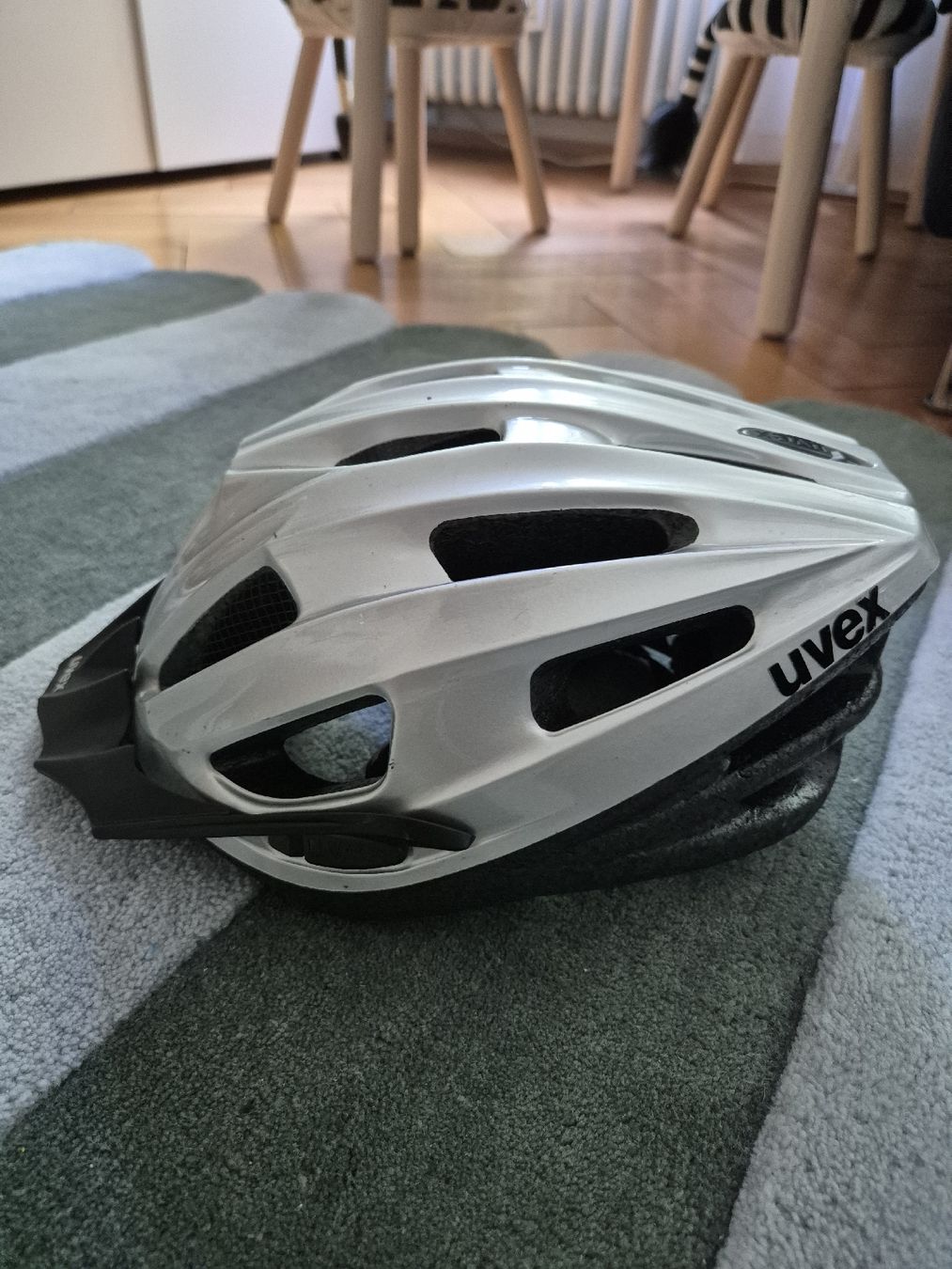 Uvex Caschi: Velohelm Uxex – Usato da Basel venduto da lilifee86 3