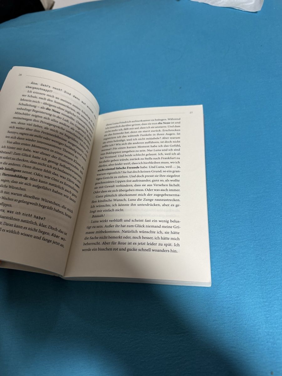 Libri: "Sunny Days" von Heike Abidi – Usato da Teufen AR venduto da nia_5mtm 3