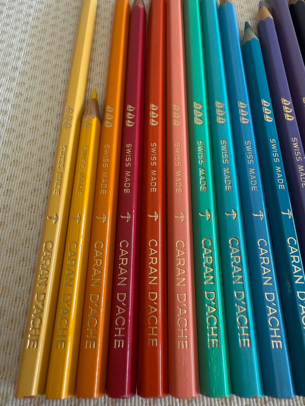 Caran D'Ache Matite, matite colorate & gessi: Caran D'Ache - 50 crayons de couleur – Usato da Sion venduto da accroshoes 1