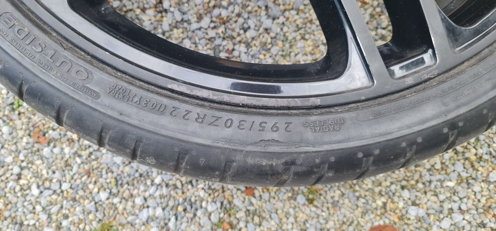 Porsche Cayenne 22 Zoll Felge schwarz 10 x 22 ET 50 (Gebraucht) in