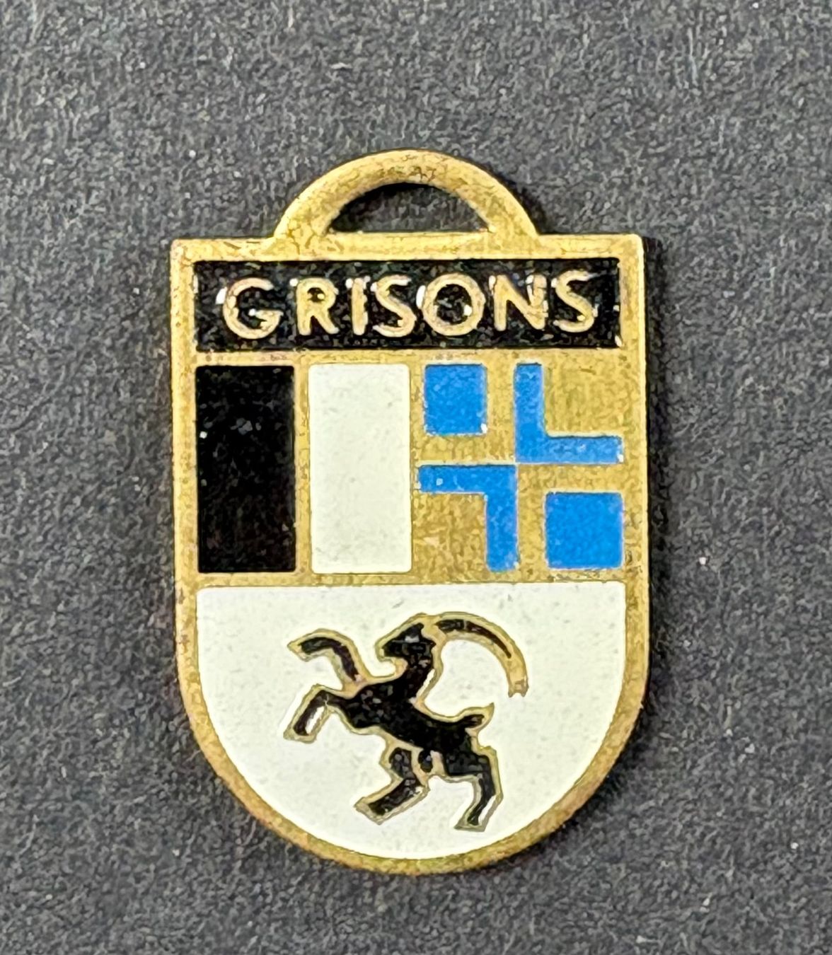 Placchette & Badge: PLAKETTE GRISON – Usato da Ostermundigen venduto da crazy-horse-1840