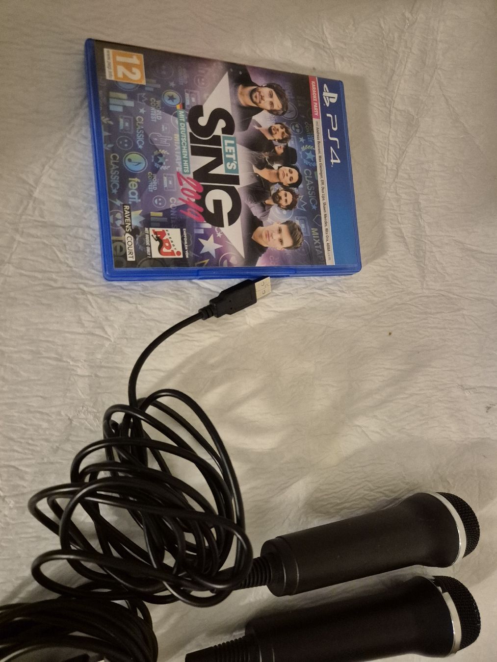 Spiele: Let's Sing 2019 PS4 mit zwei Mikrofonen  – Gebraucht aus Füllinsdorf von Piter1893 1