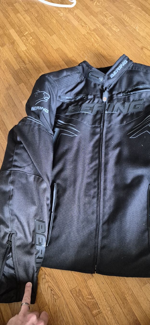 Giacche: Veste de moto Bering comme neuve, taille XL – Usato da Gland venduto da JeromeR. 1