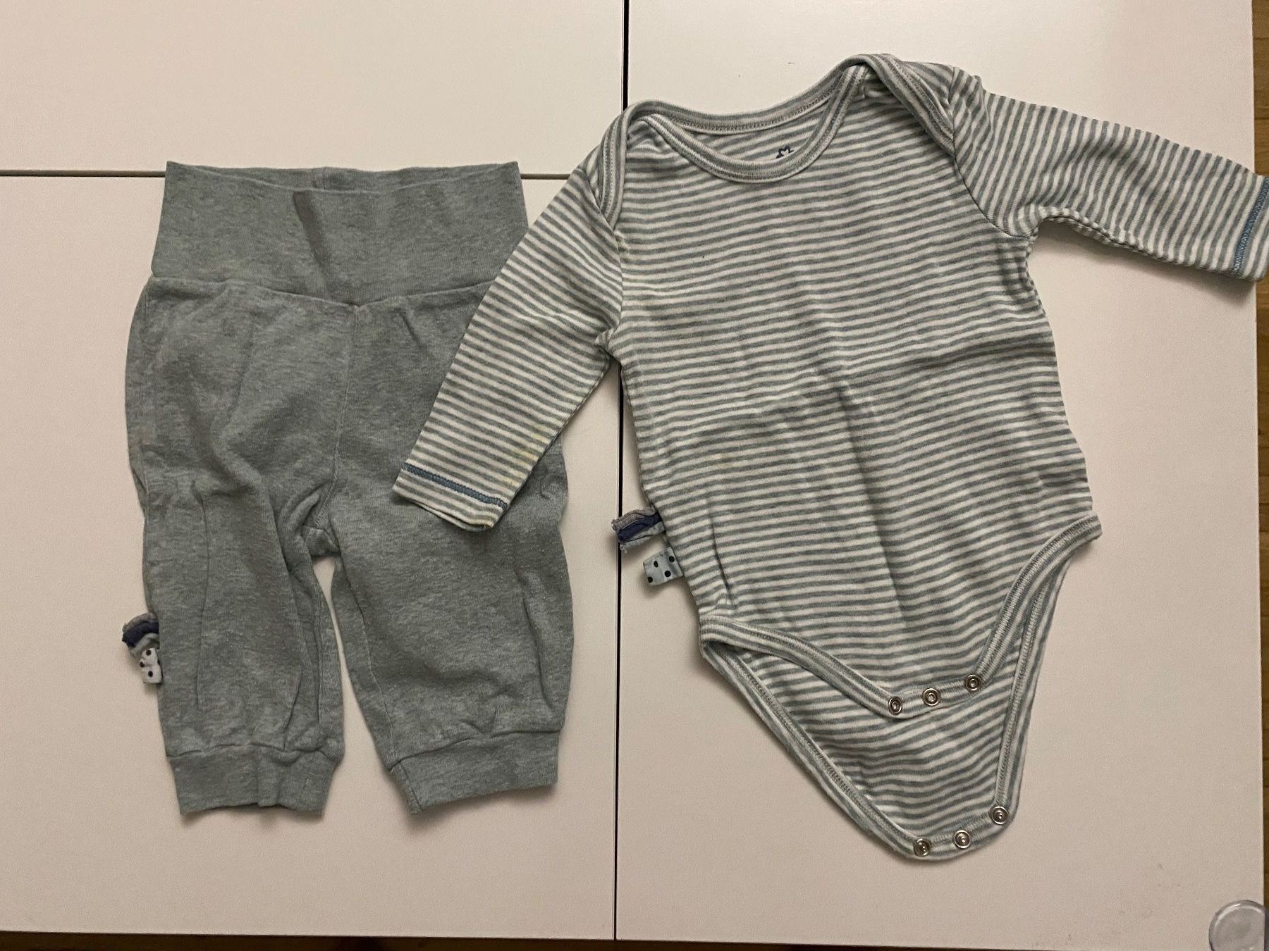 Lotti & Set di vestiti: Baby set GOTS Zertifiziert – Usato da Bonstetten venduto da car_s7p5