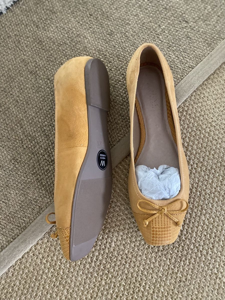 Next Scarpe da donna: Mustard flat shoes – Nuovo (secondo la descrizione) da Safenwil venduto da rgs_tg62 3