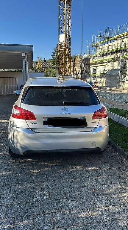 Automobili: Gepflegter Peugeot  308 – Usato da Holziken venduto da Lunachips 4