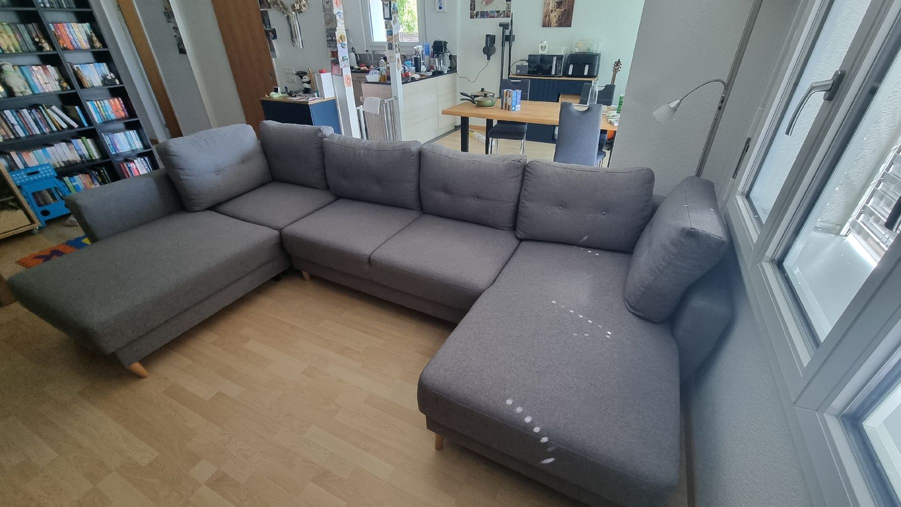 Divani: Grosse Ecksofa, mit Bettfunktion im top Zustand – Usato da Aarwangen venduto da fki_5nsn 4