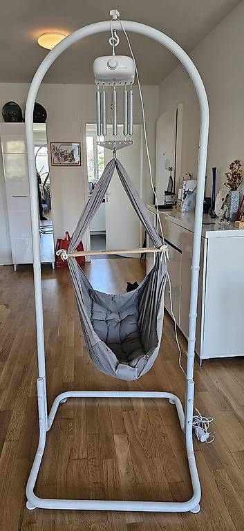 Wippen & Schaukeln: Federwiege swing2sleep mit Motor – Gebraucht aus Basel von Bienli03