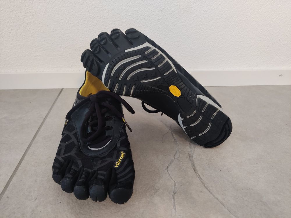 Vibram FiveFingers, Gr.40 Barfussschuhe - Top Zustand! (Gebraucht) in ...