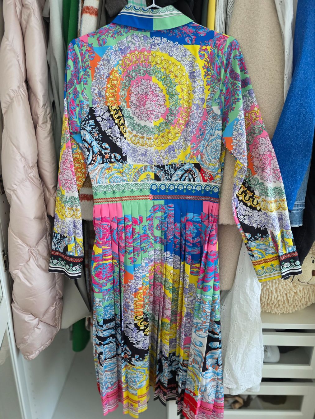 Robes: Robe d'été plissée taille S – Neuf (Voir description) à Renens VD par Iepurica19avril 1