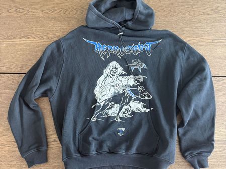 Represent Hoodie