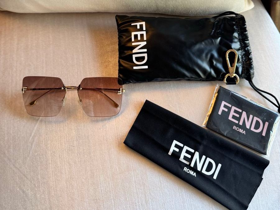 Fendi Occhiali & Lenti: Fendi sunglasses gold/brown, new, with case – Nuovo (secondo la descrizione) da Thonex venduto da Lux_brands01