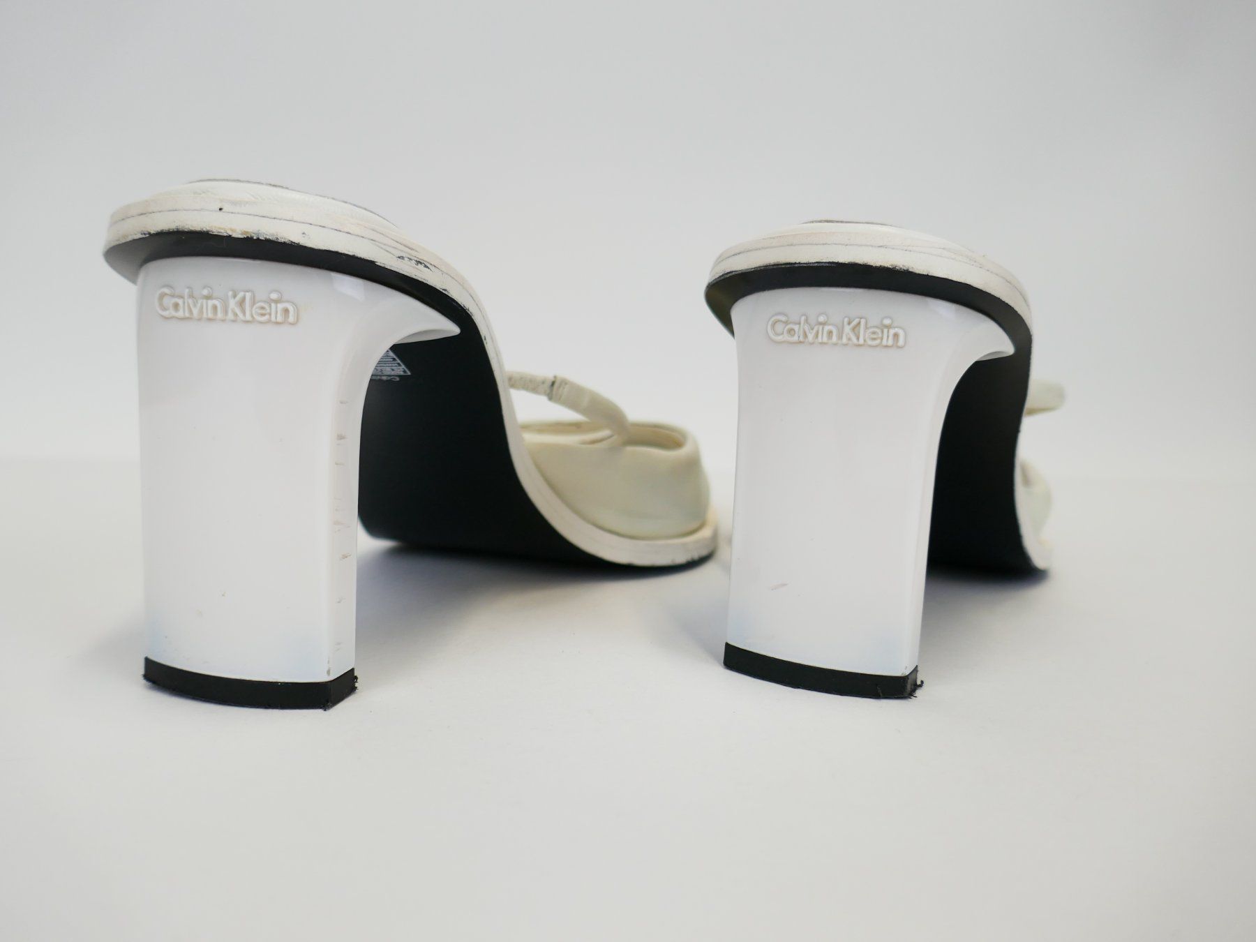 Calvin Klein Scarpe da donna: Calvin Klein Pumps Gr. 38 – Usato da Urtenen-Schönbühl venduto da Restwert_Schoenbuehl 6