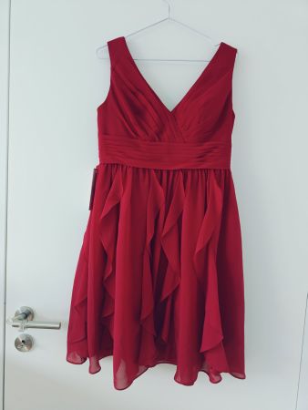 Burgundy Cocktailkleid, Grösse M, festlich und eleg