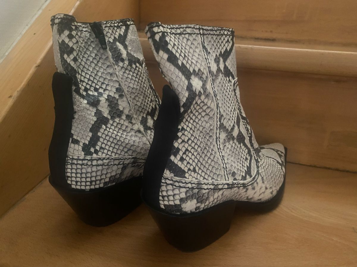 Scarpe da donna: JOSEPH Schlangenlederoptik Cowboy Boots 41neu – Nuovo (secondo la descrizione) da Matten b. Interl venduto da Kings-Fashion 3