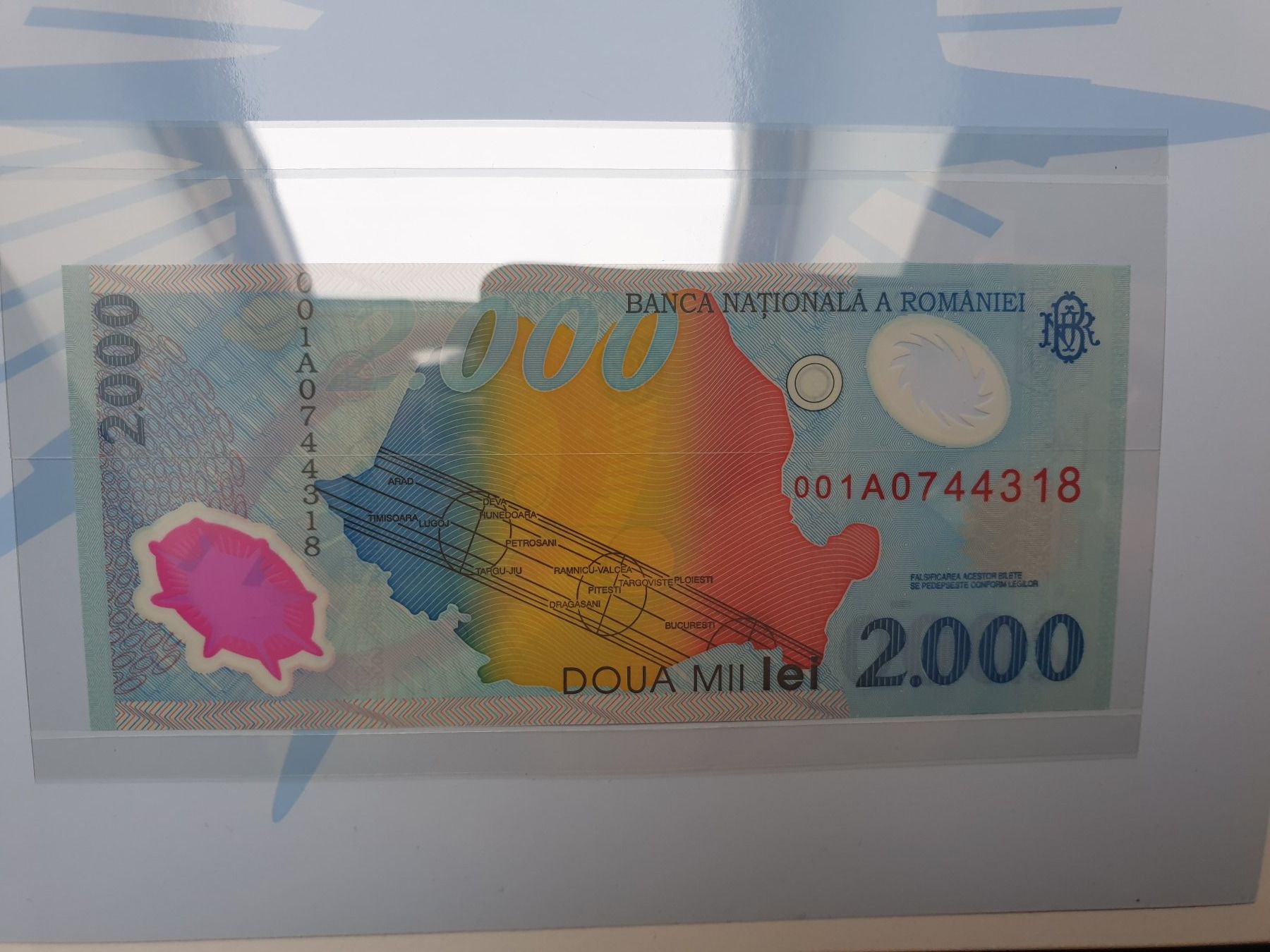 Banknoten: 🇷🇴 RO 2000 lei 1999 Eclipse - Polymer. First emission UNC – Gebraucht aus Chavannes-Renens von silverismoney 2