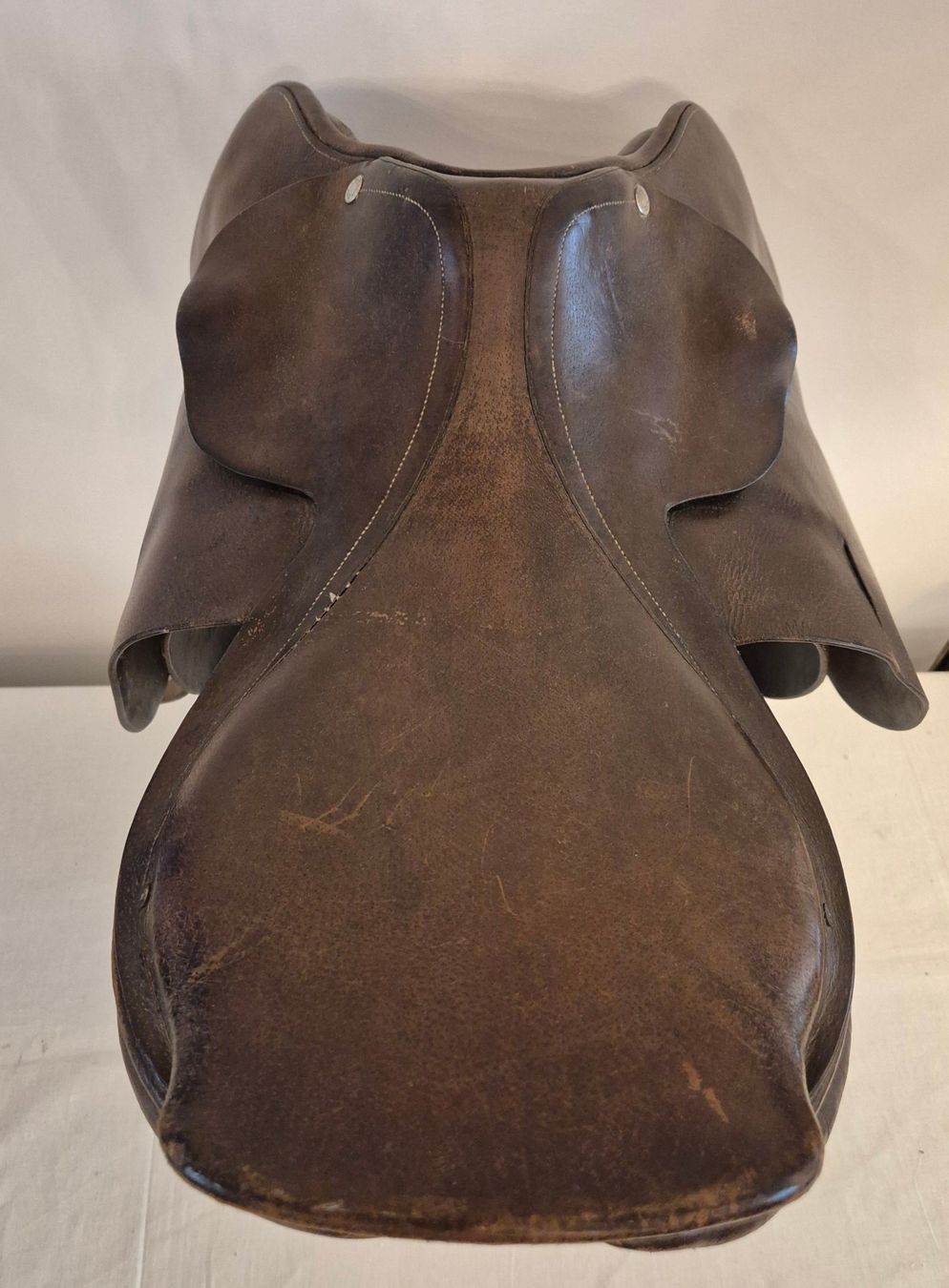 Hermès Selle & Accessori: Original HERMES Sattel – Usato da Luzern venduto da Louis-XVI 3