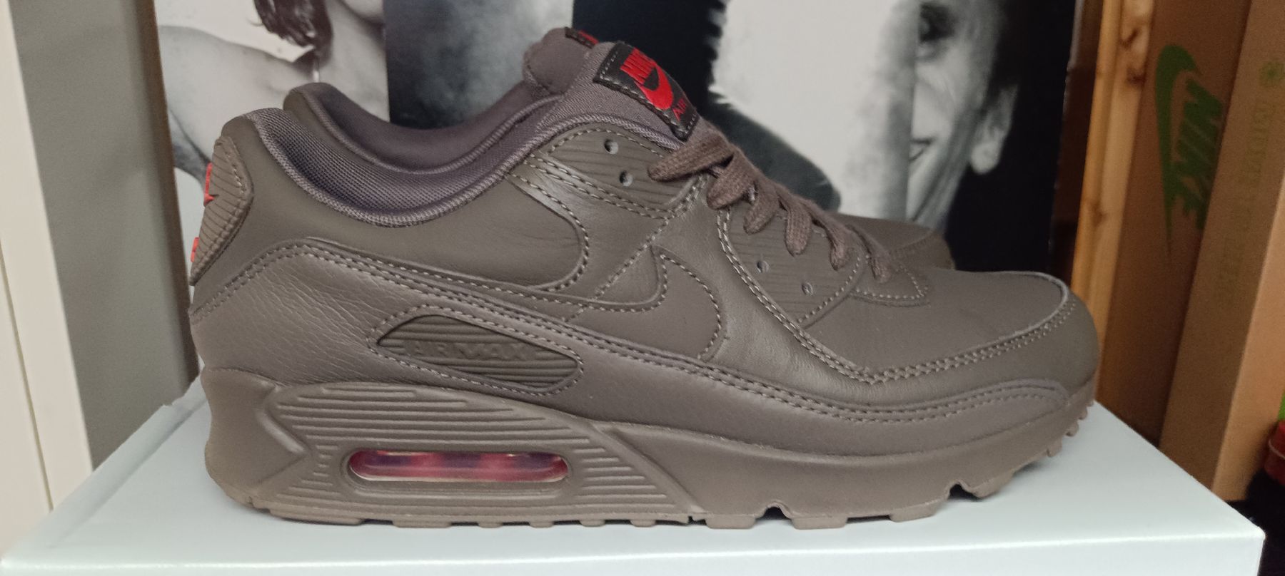 Nike Scarpe da uomo: NEUE Nike Air Max 90 ESS+ – Nuovo e nell'imballaggio originale da Dietikon venduto da Sunriseplace1010 3