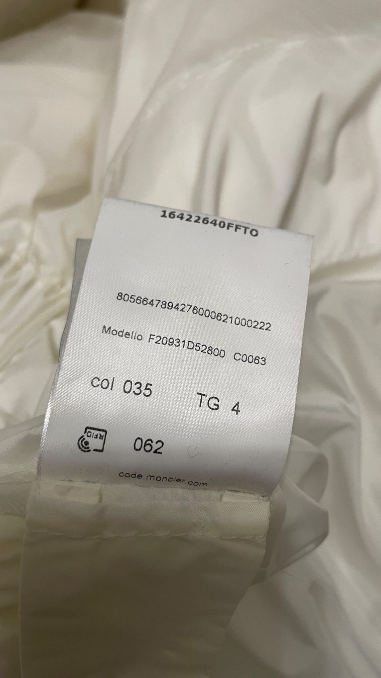 Moncler Giacche: Moncler Winterjacke – Nuovo (secondo la descrizione) da Balgach venduto da DeeKova 9