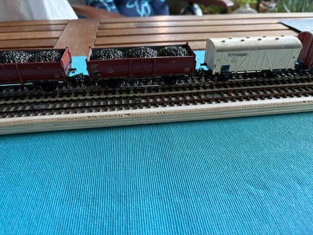 Märklin Modellini di ferrovie: Märklin DB Güterzug 5.-teilig – Usato da Frenkendorf venduto da HampeFrenk 1