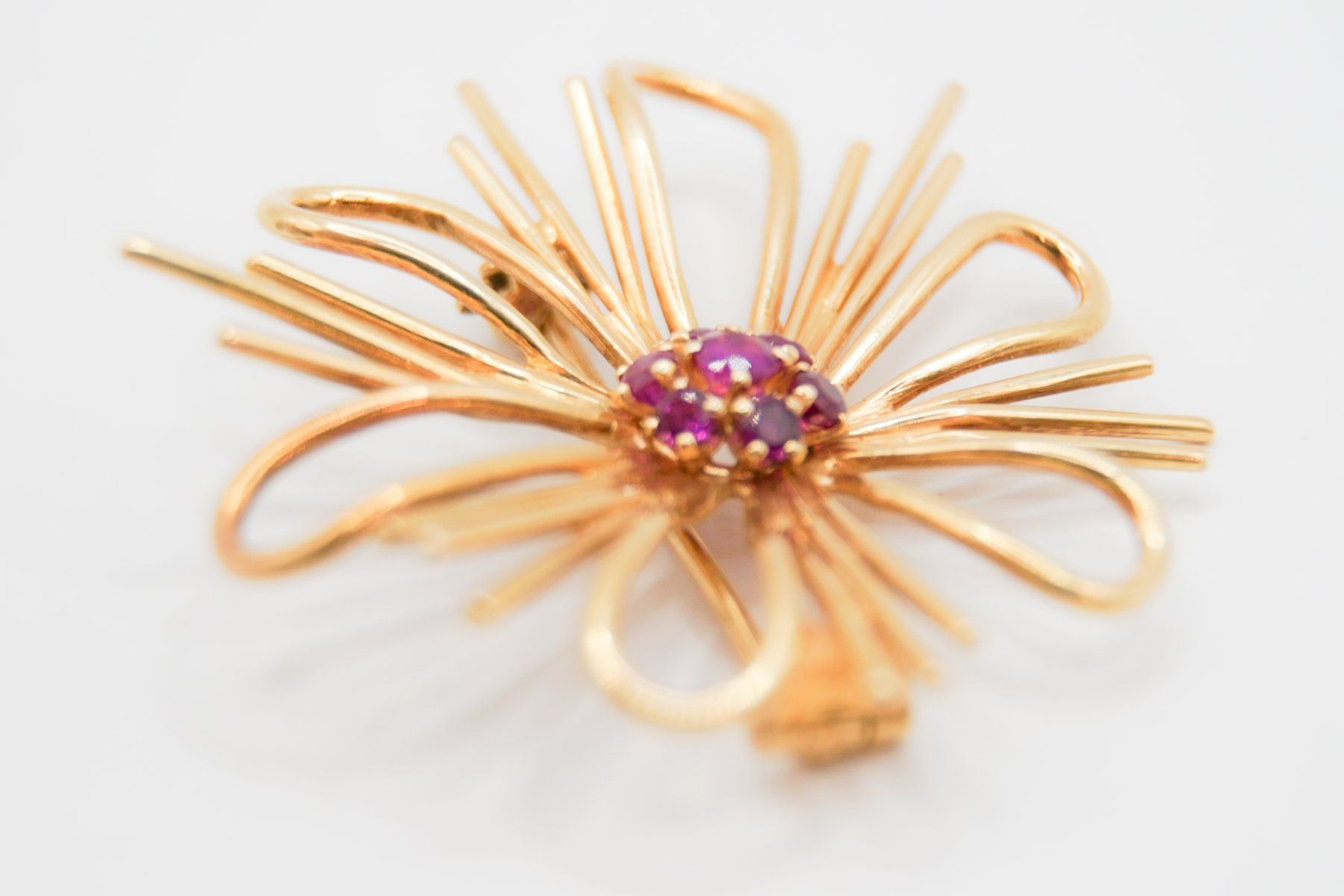 Spille & Fermagli: Broche en Or 18 carats / 750 - rubis – Usato da Bogis-Bossey venduto da VNT-GE.ch 5