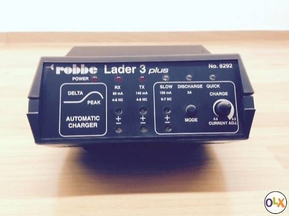 Akkus, Ladegeräte & Netzgeräte: Ladegerät Robbe Lader 3 Plus – Gebraucht aus Pfäffikon SZ von Roccobeiricardo