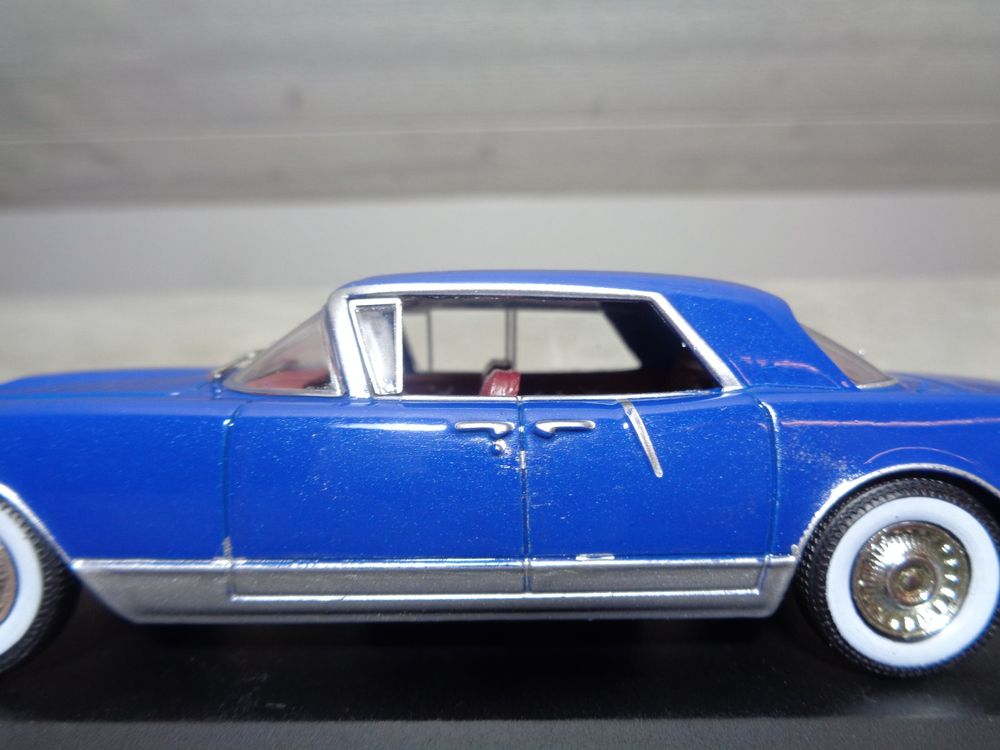 Atlas 1:43 Classic Car Facel Vega Excellence 3