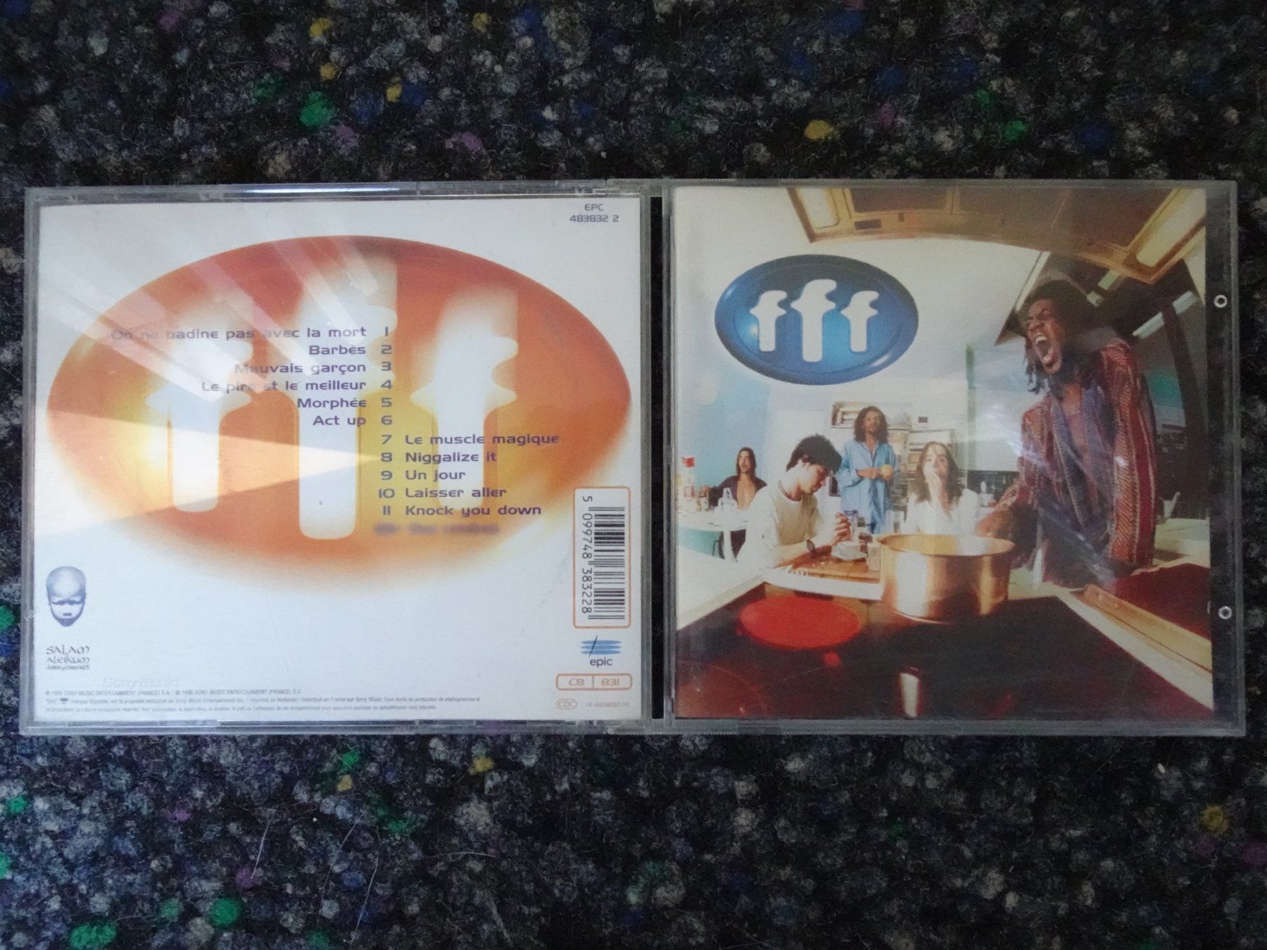 CDs: CD : FFF – Gebraucht aus Lotzwil von Kiddis