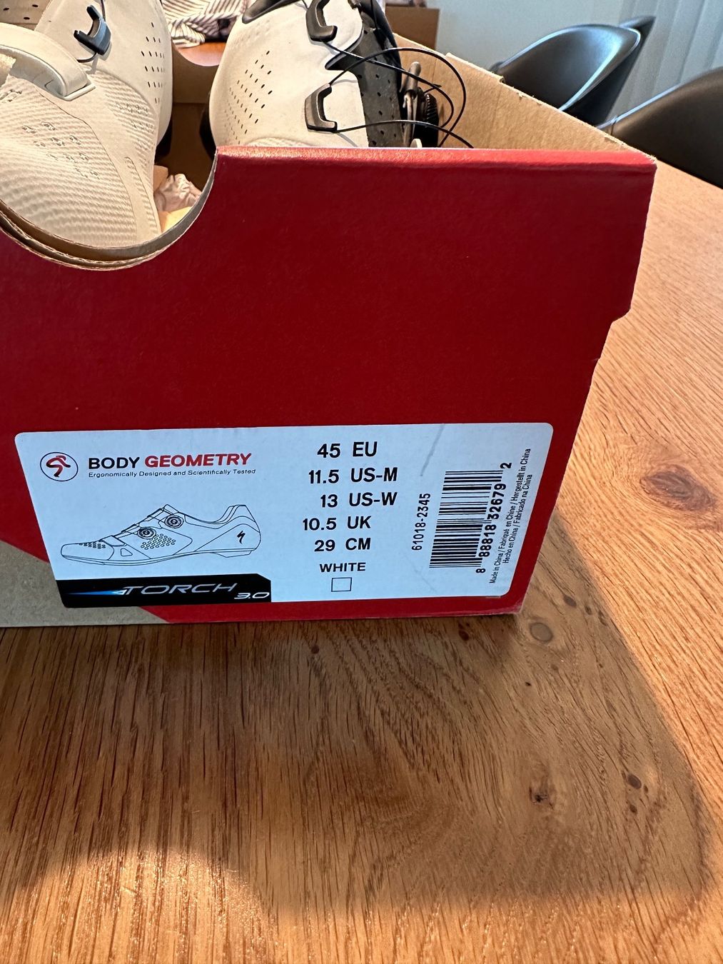 Specialized Veloschuhe: Rennradschuhe Specialized Torch 3.0 - Grösse 45 – Gebraucht aus Hünenberg von  2
