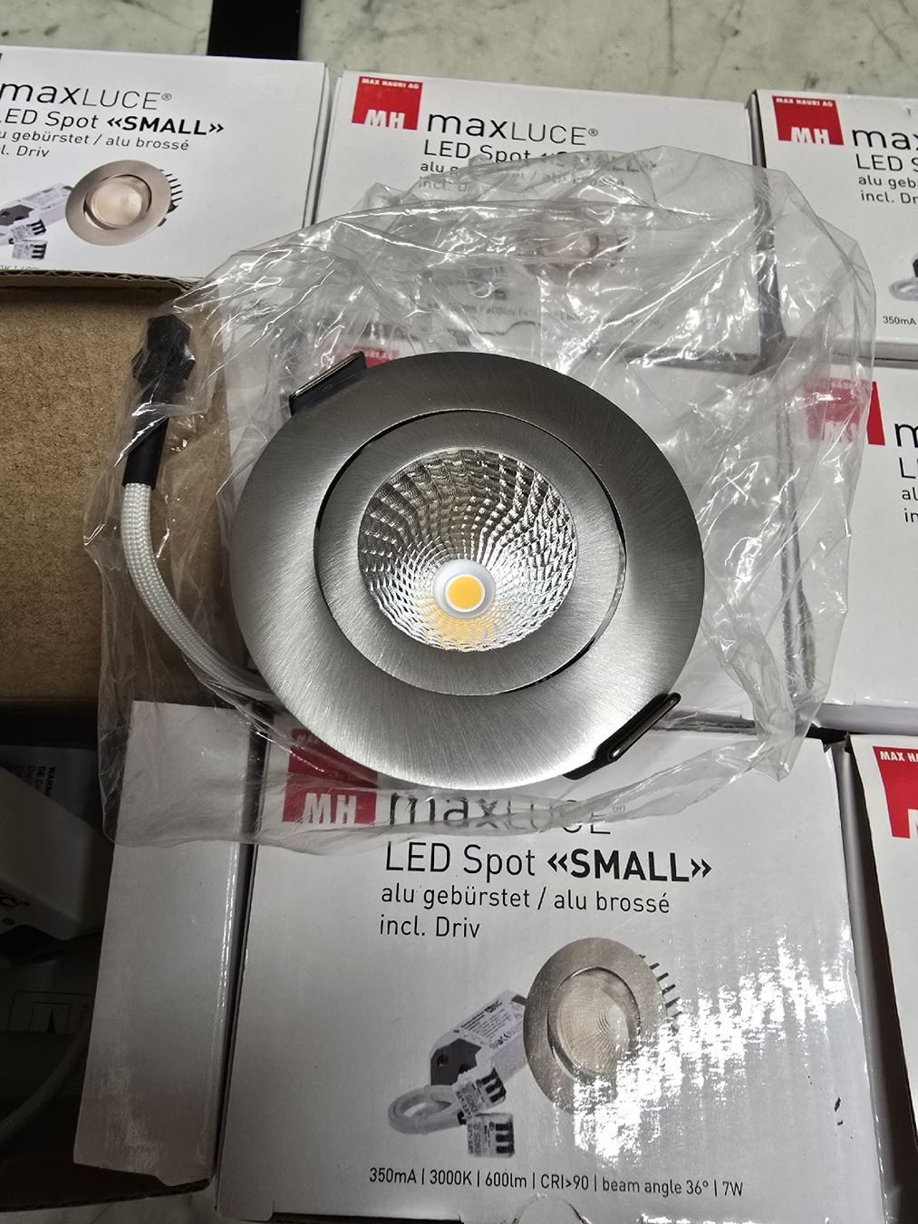 Lampade: 12 Maxiluce LED Spots SMALL, Neu und ungebraucht! – Nuovo e nell'imballaggio originale da Matzingen venduto da Privatverkauf.ch 3