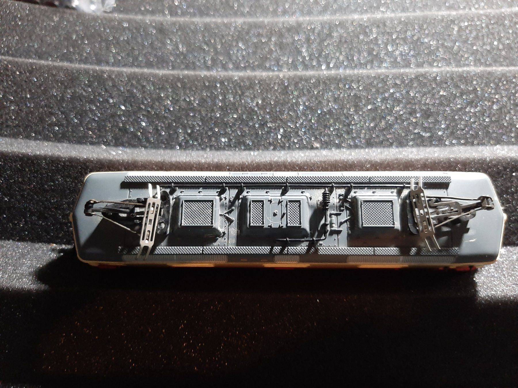 Jouef Modelleisenbahnen: JOUEF  REF.5 – Gebraucht aus Avully von RIVALIS 2