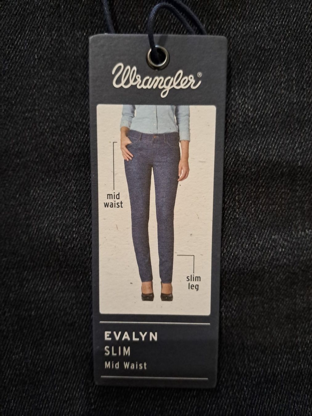 Jeans: Wrangler Evalyn Slim W31 L34 – Neu und originalverpackt aus Meyrin von dijin 5