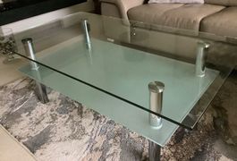 Salontisch Glas/Metallfüsse