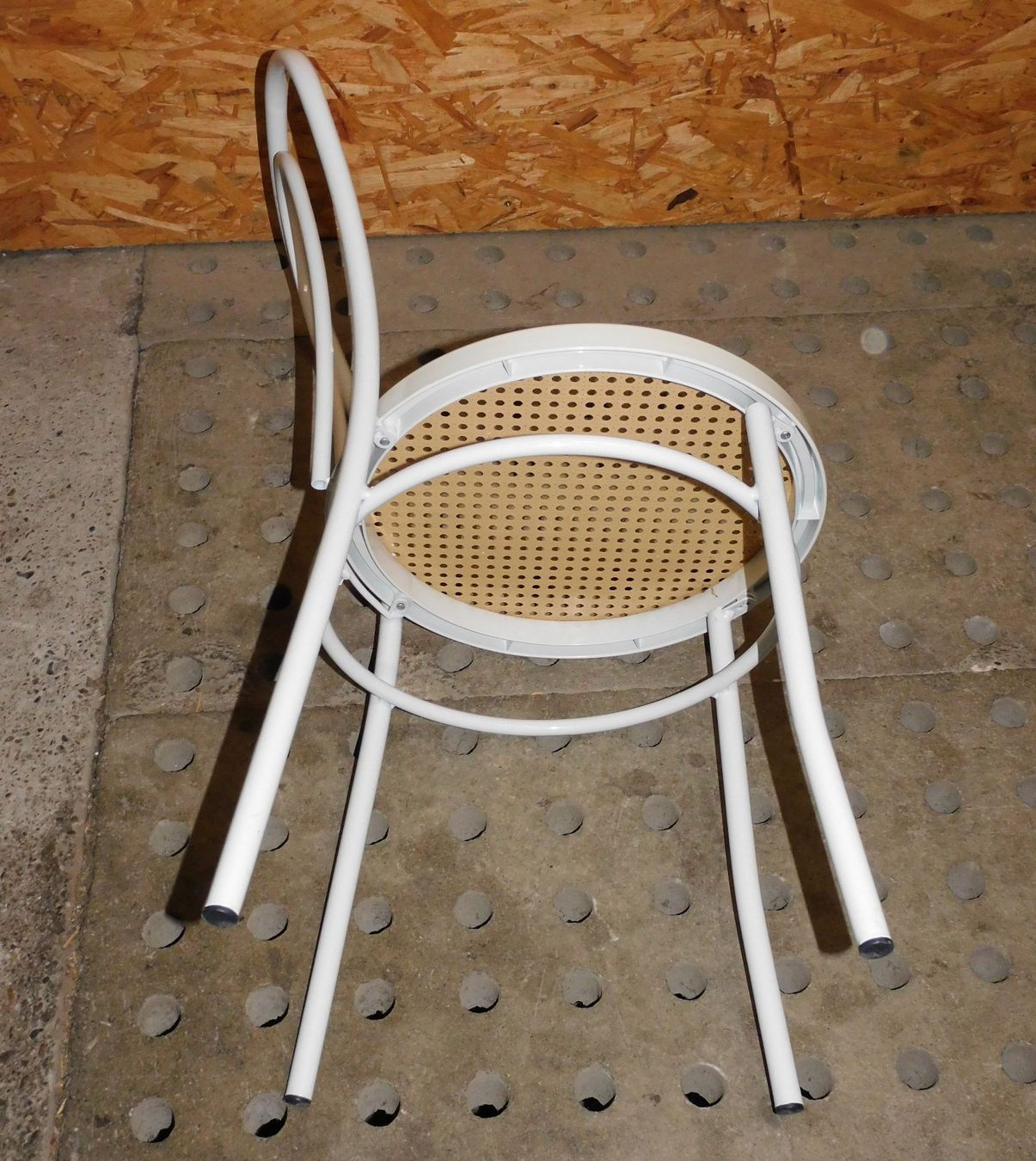 Sedie: Bistrostuhl - Stühle 2 schlichte Eisenstühle – Usato da Sursee venduto da 76 3