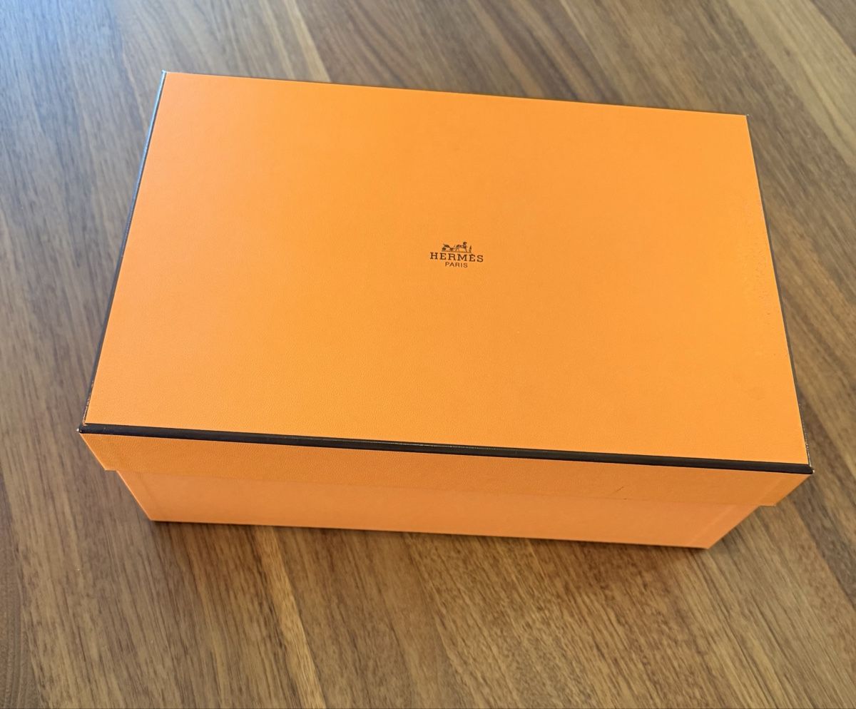 Hermès Altro in Decorazioni & Accessori: Hermes Orange Gift Boxes – Nuovo (secondo la descrizione) da Erlenbach ZH venduto da topchick 2