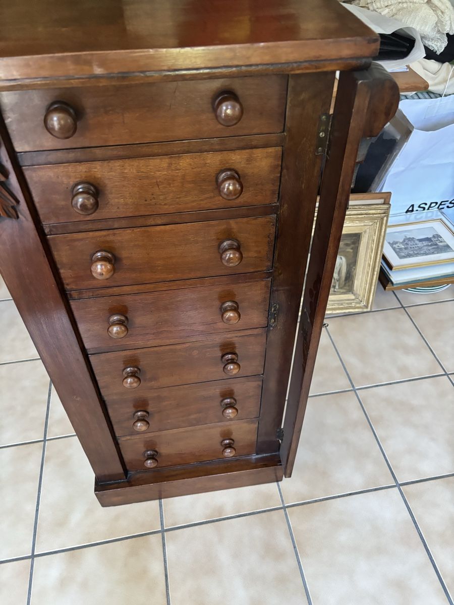 Cassettiere: Layette avec 7 tiroirs. Baroque. – Usato da Buttes venduto da ButtA15 2