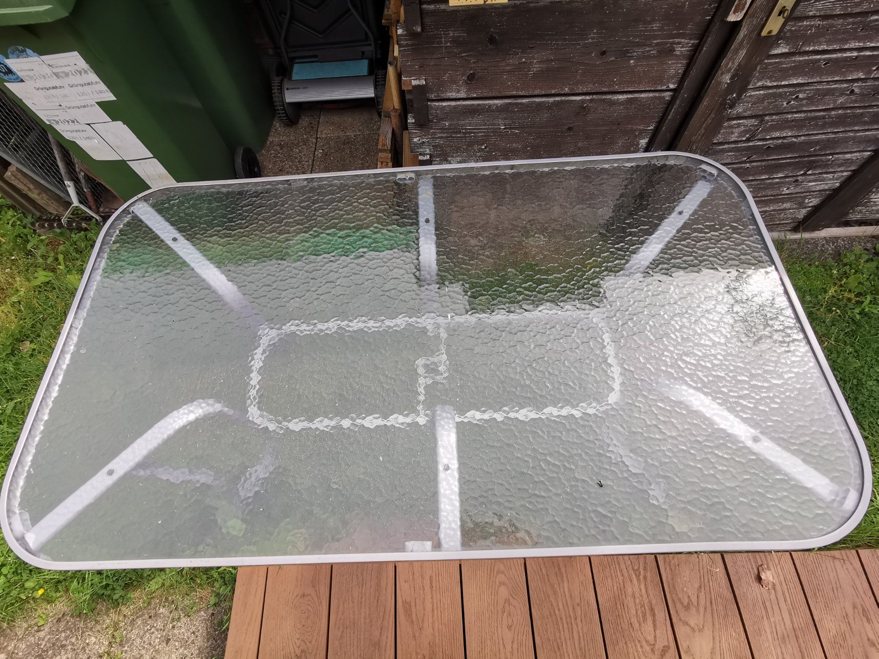 Tavoli: Glastisch für Balkon/Garten – Usato da Glattfelden venduto da sut_q8d2